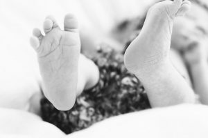blog-tummy-tuck-after-c-section-baby-feet-the-private-clinic
